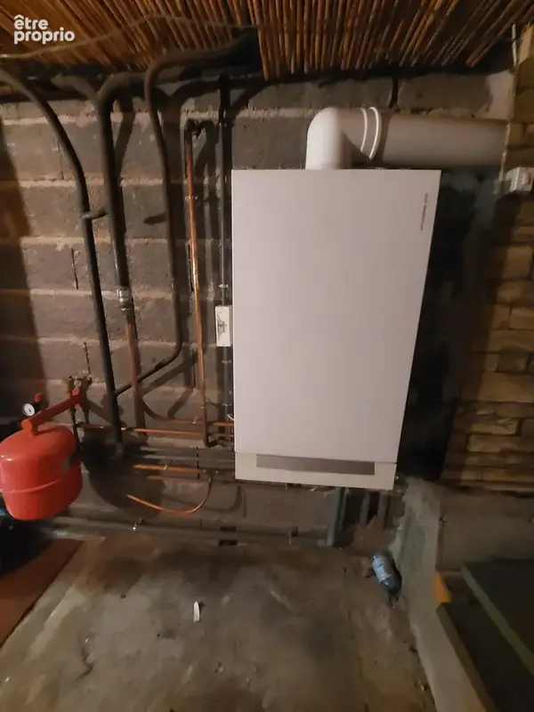 Maison avec sous-sol et joli terrain - photo 13