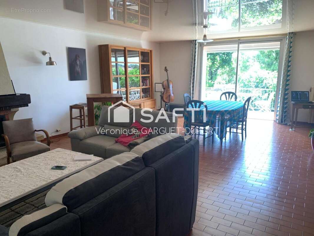 Photo 3 - Maison à FLEURY