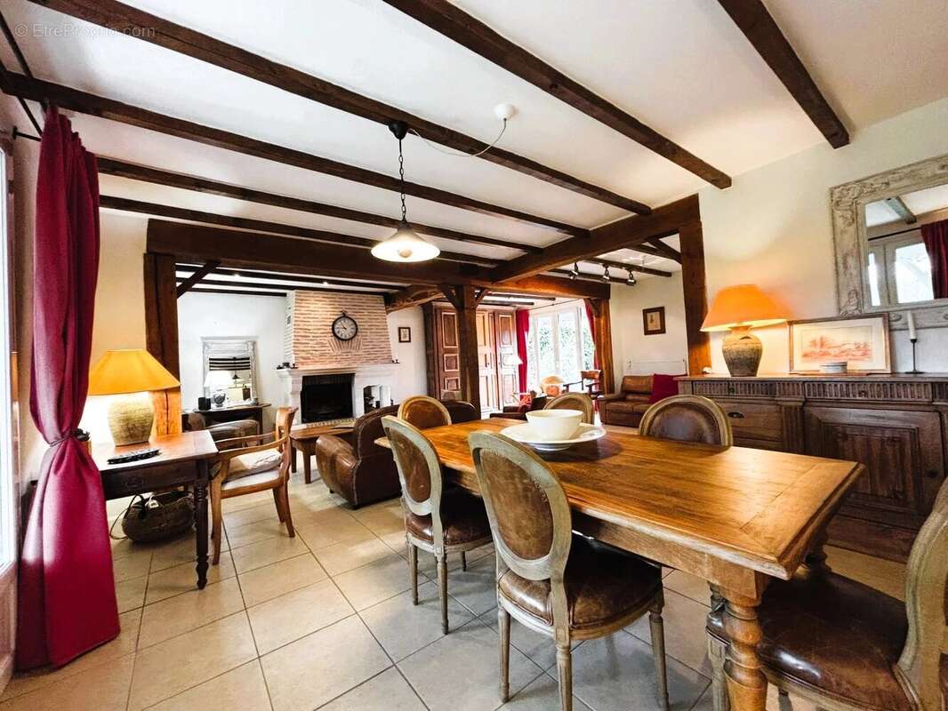 Maison à SAINTE-FOY-LA-GRANDE