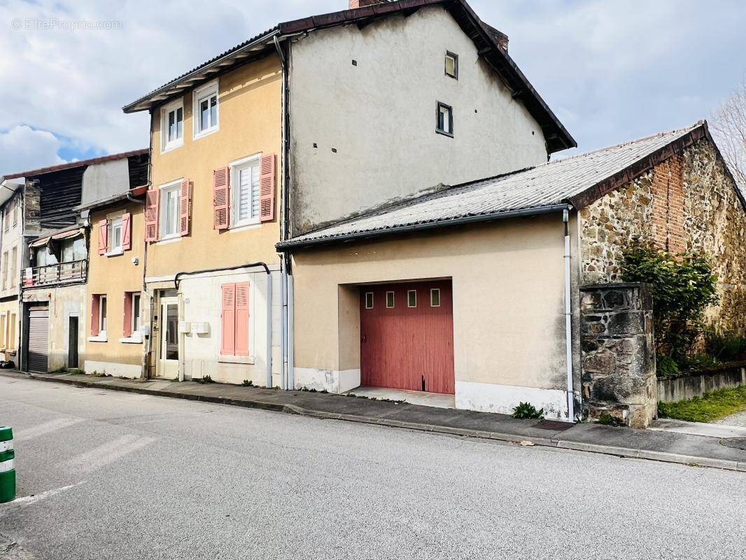 Appartement à SAINT-JUNIEN