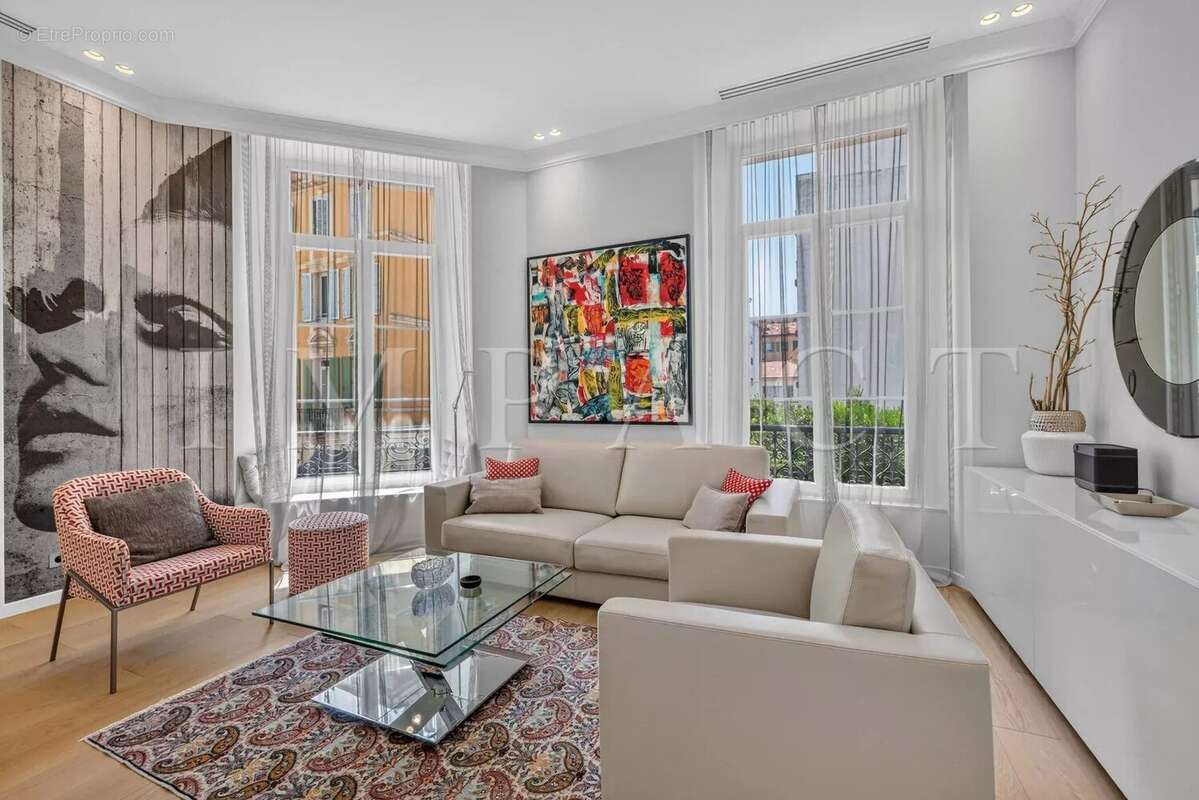 Appartement 3 pièces rénové Cannes Banane à vendre - photo 3