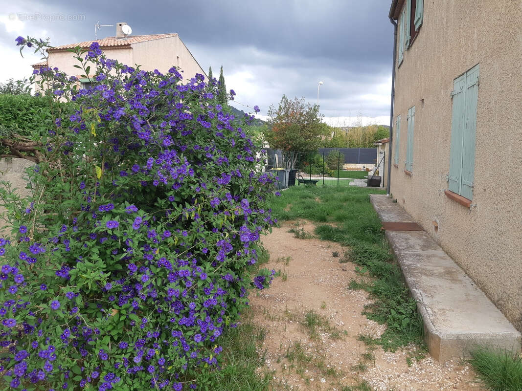 Appartement à HYERES