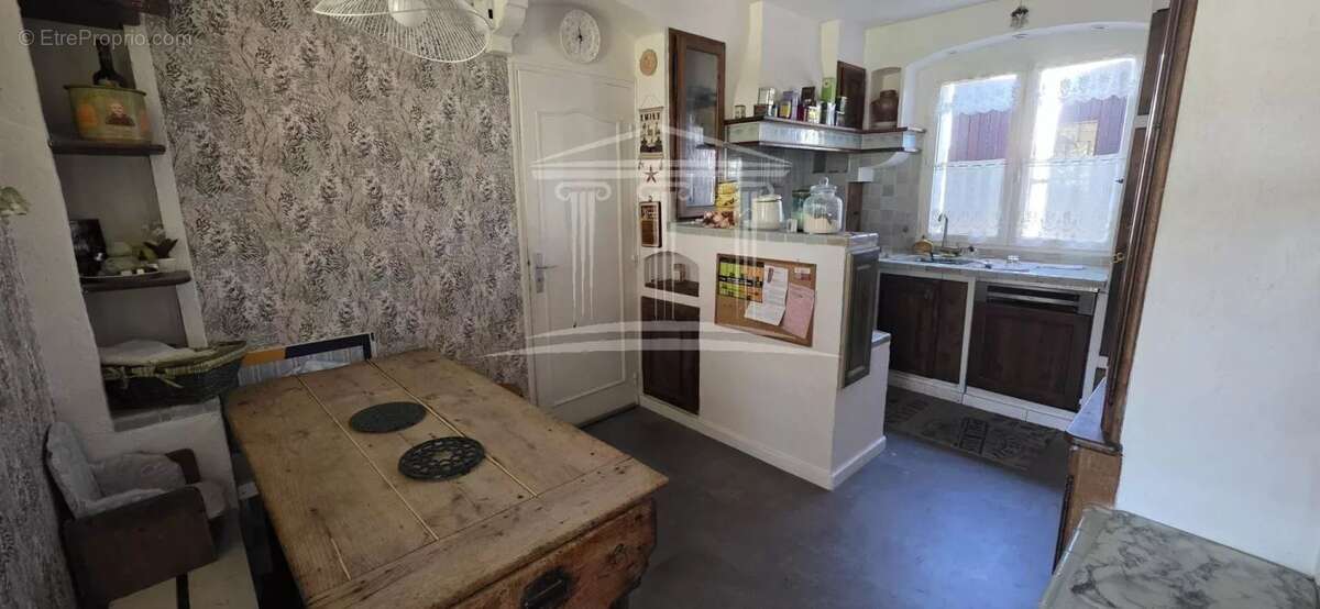 Maison 137 m² à Avignon  - photo 4