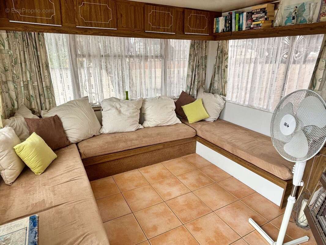 Maison 33 m² à Roquebrune-Sur-Argens  - photo 13