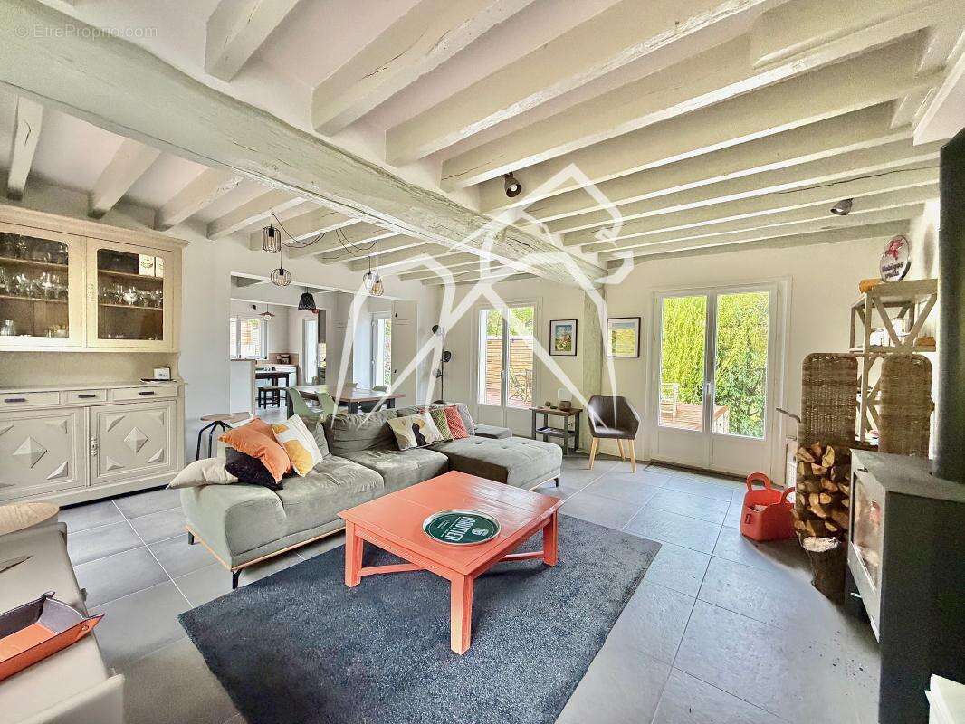 Maison à LA BOUILLE