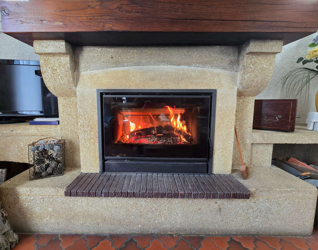 Maison à L&#039;ISLE-SUR-LA-SORGUE