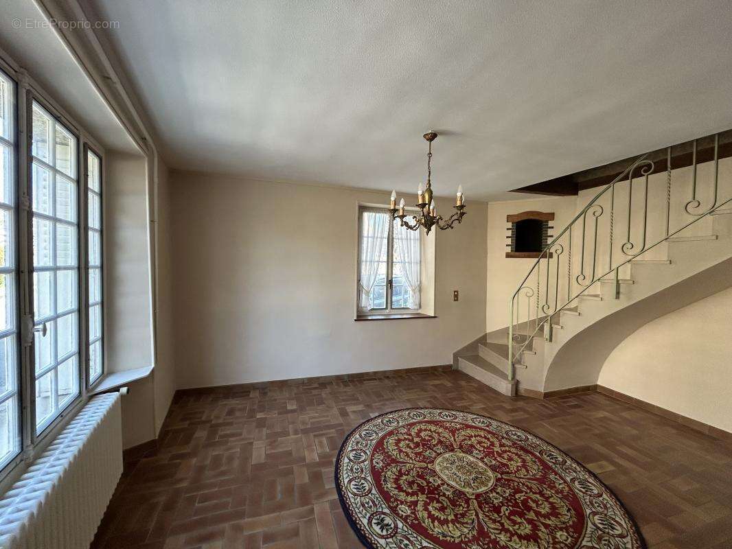 Maison à FERICY