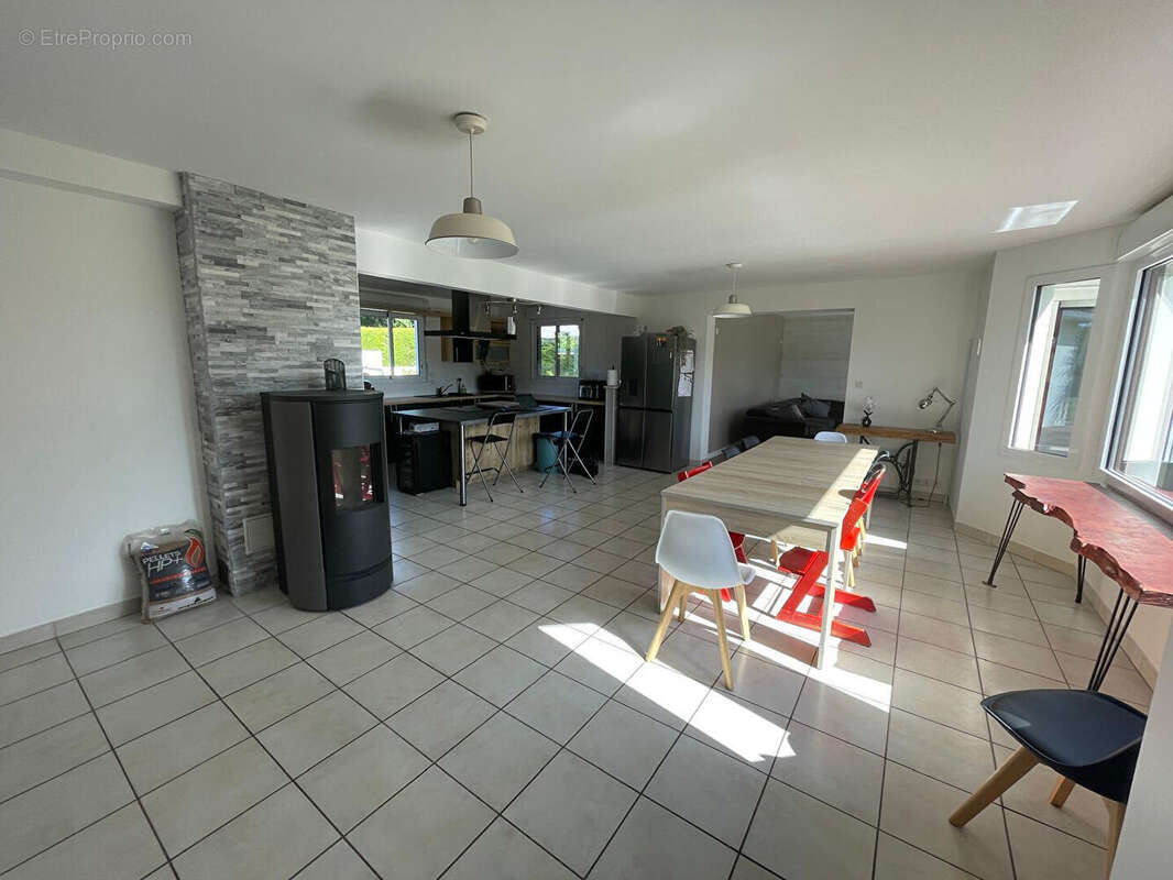 Maison à PLOUGONVEN