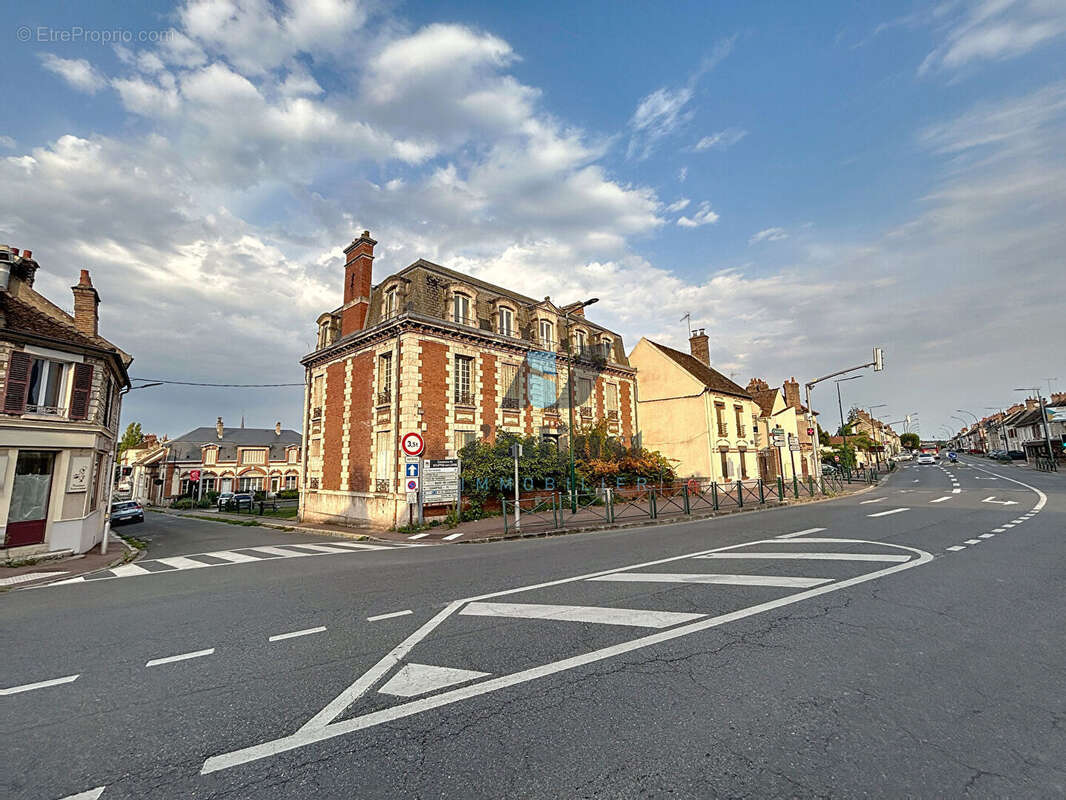 Maison à SOUPPES-SUR-LOING