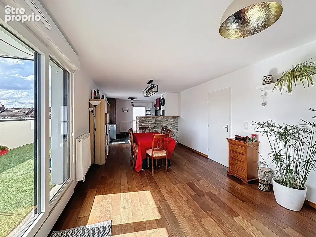 Appartement Type 3 -74m² - Lille Sud - Terrasse 27M2 - photo 5