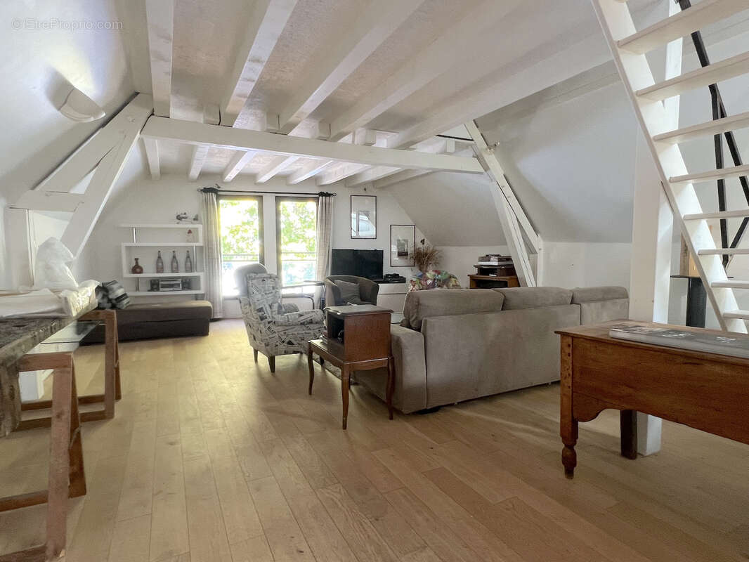 Maison à MONTSOREAU