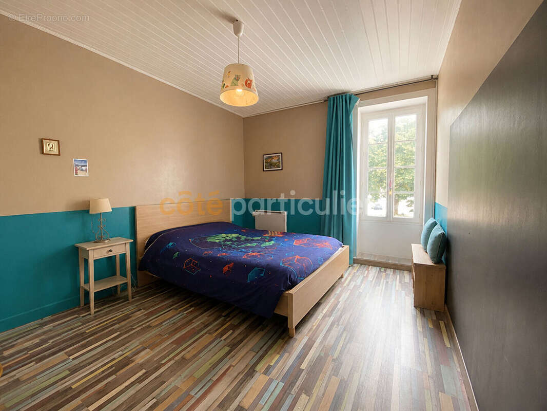 Maison Familiale - 6 chambres à Saint-Michel-En-L'Herm - photo 10