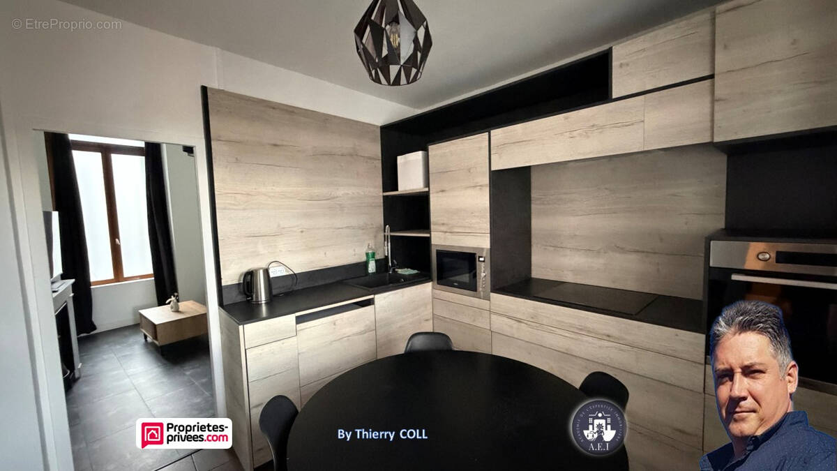 Appartement à PIERRE-BENITE