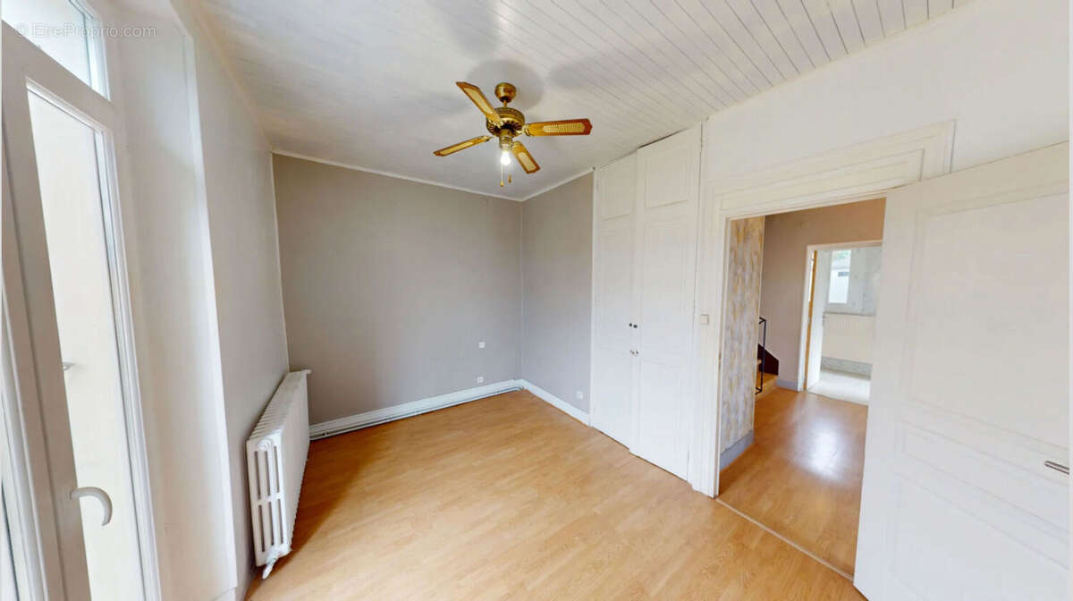 Maison à VILLARD-BONNOT