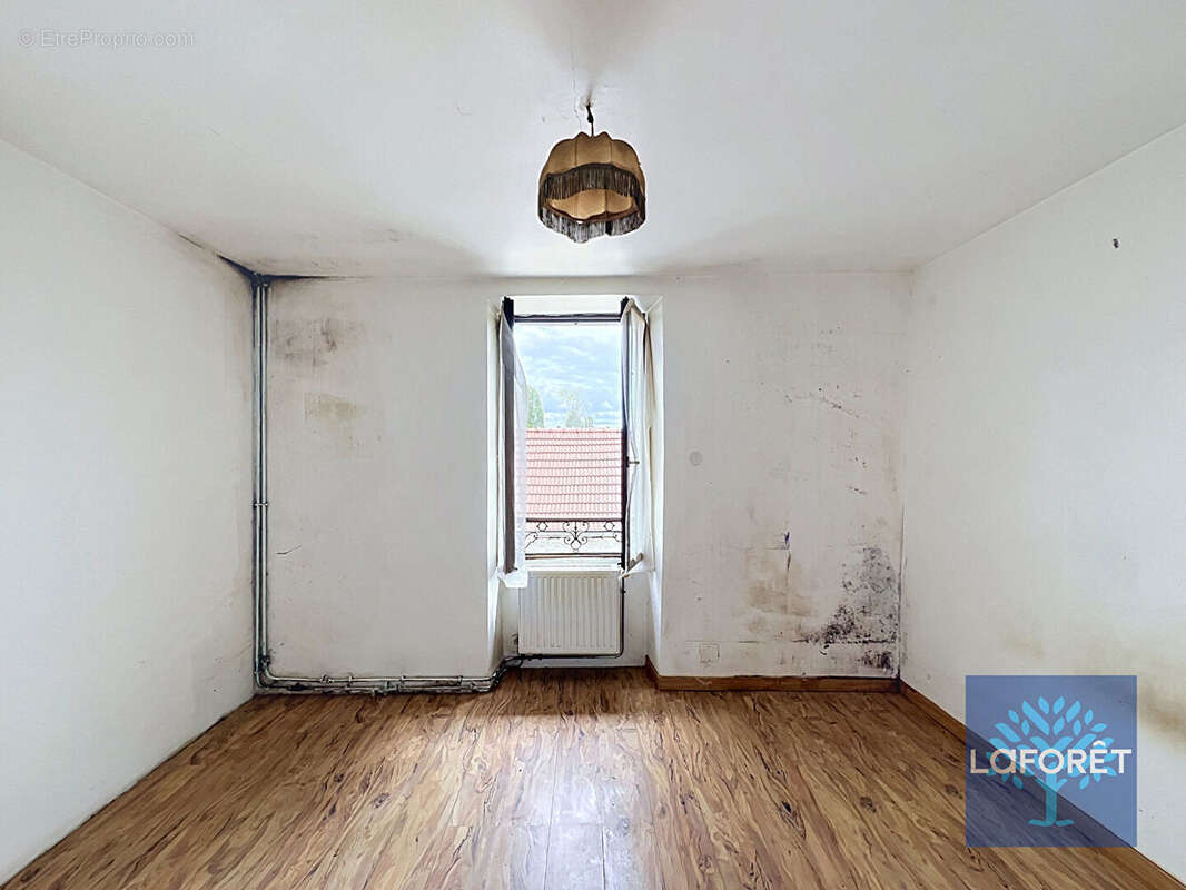 Maison Cerny 3 pièces + grange, 162 m² de terrain - photo 6