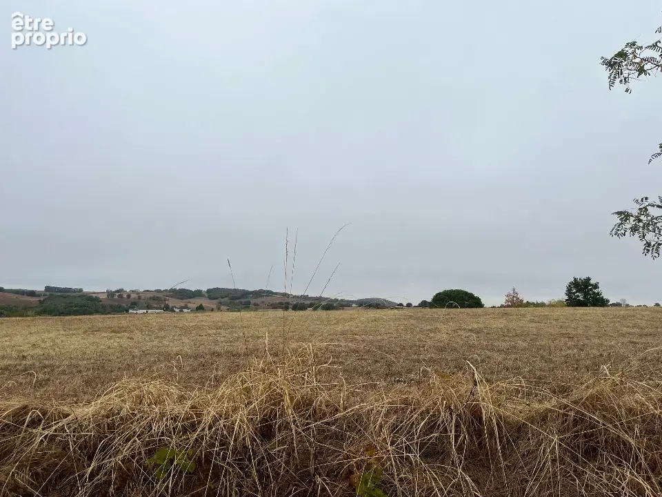 Terrain à DENAT