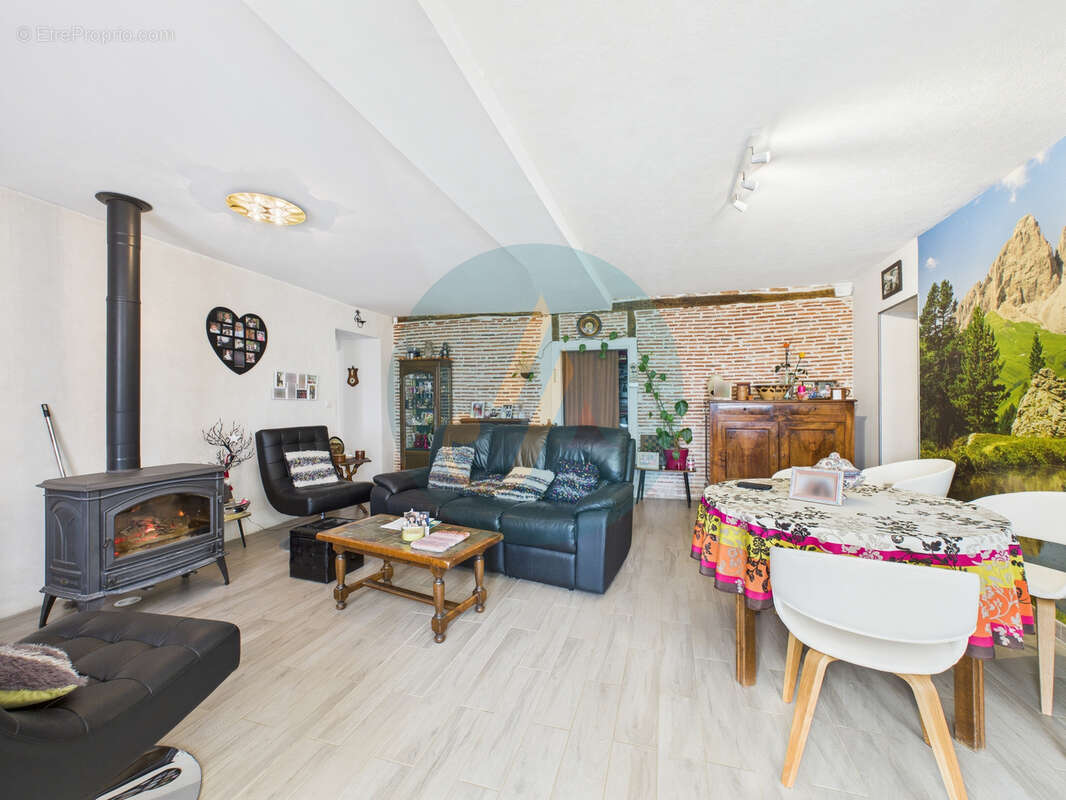 Maison à COSNE-COURS-SUR-LOIRE