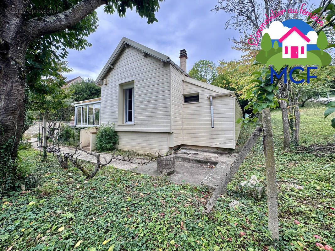 Maison à JOUY-MAUVOISIN
