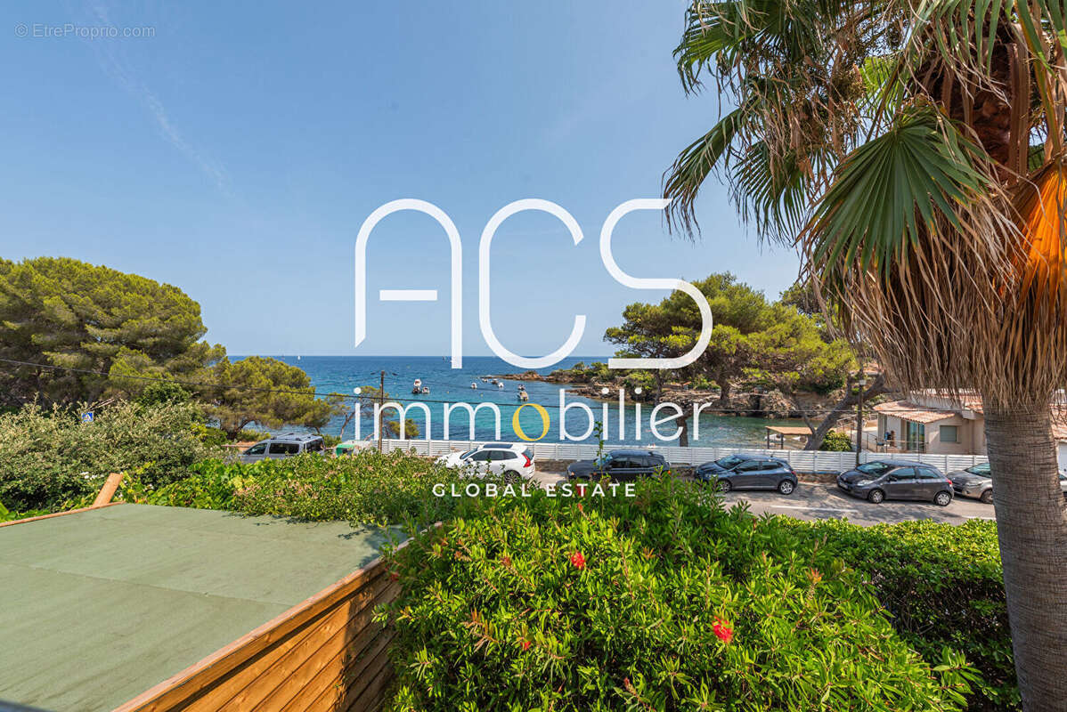 Maison à LES ISSAMBRES