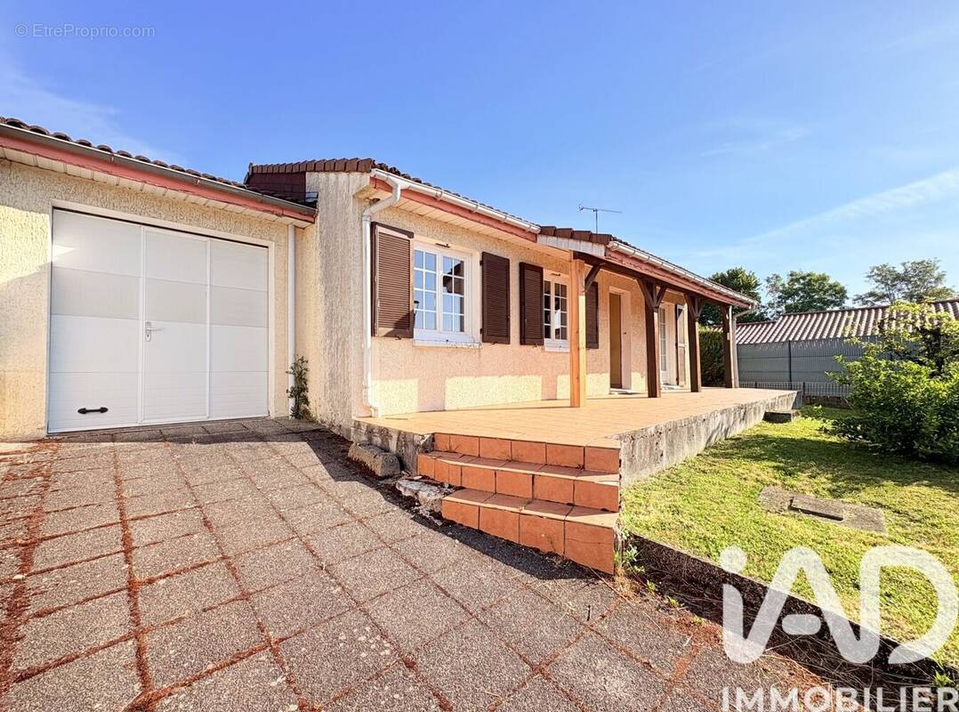 Photo 1 - Maison à AURILLAC