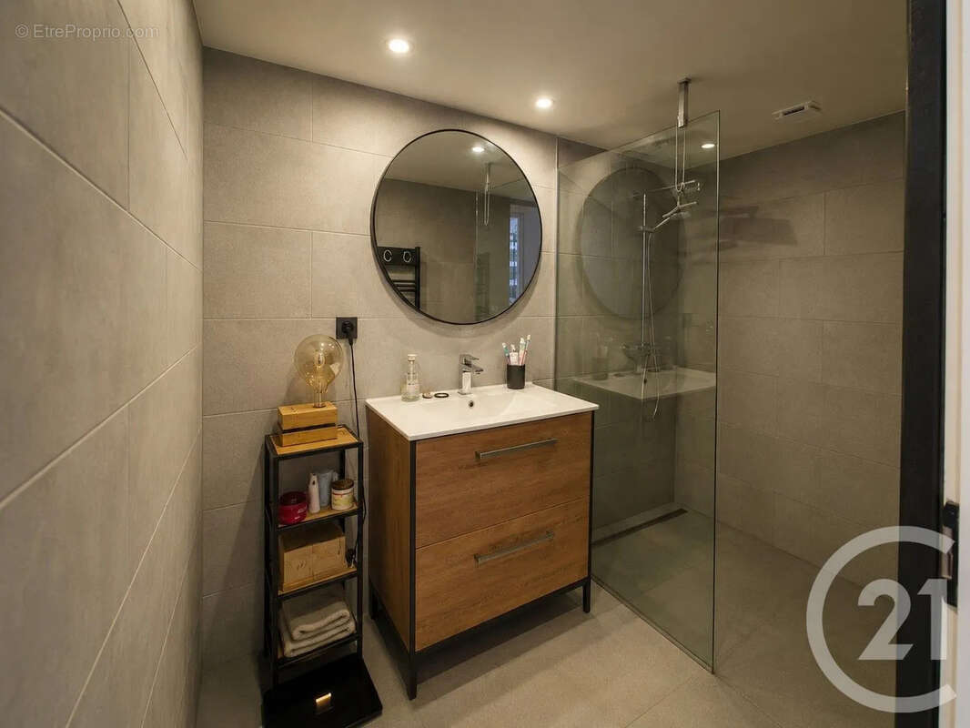 Maison 115 m² à Saint-Maur-Des-Fosses  - photo 10