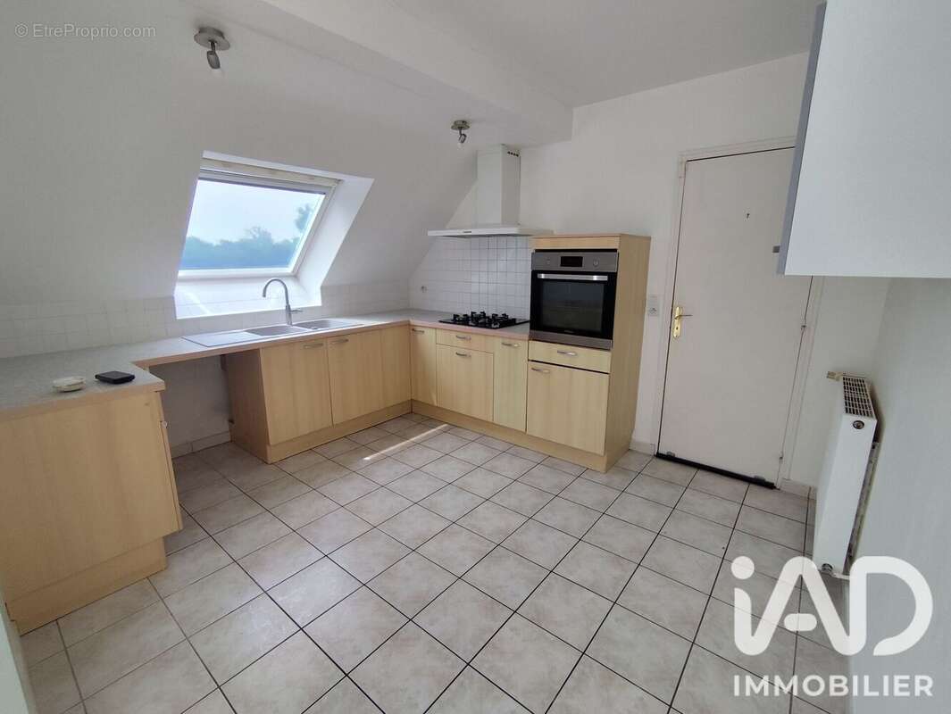 Maison 94 m² à Lannion  - photo 4