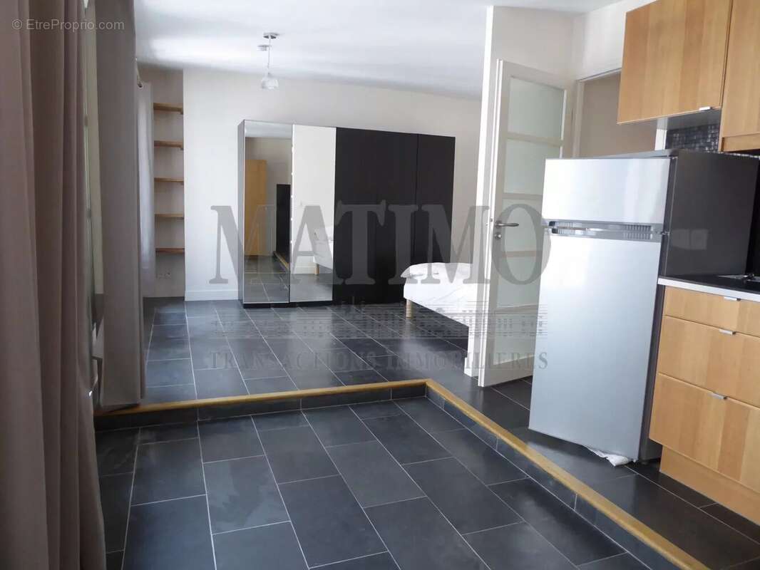 Appartement à PARIS-2E