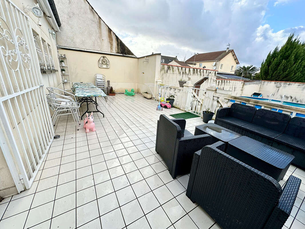 Maison à ARNOUVILLE-LES-GONESSE