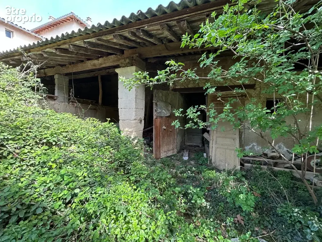 Maison 12 pièces 375 m² à vendre à Besayes (26300) - photo 6