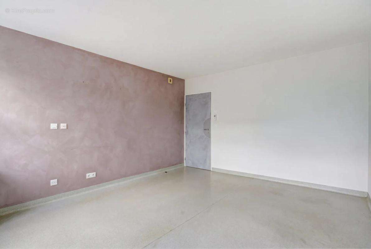 Appartement à SAINT-BONNET-DE-MURE