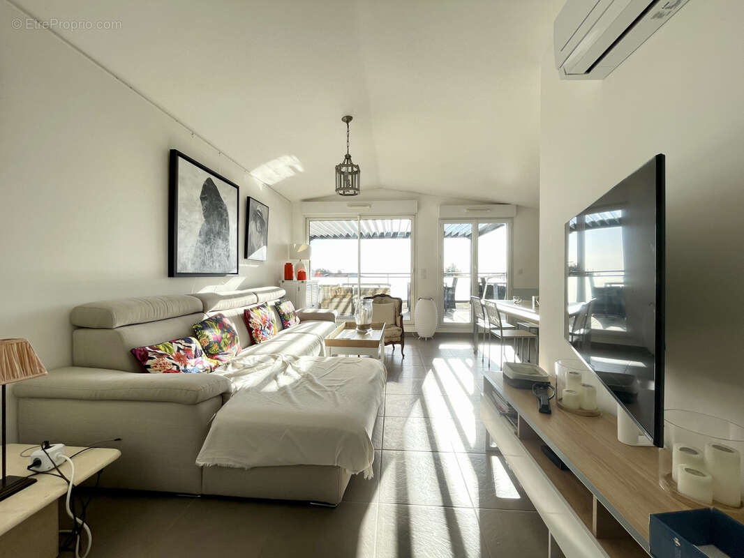 Appartement à FREJUS