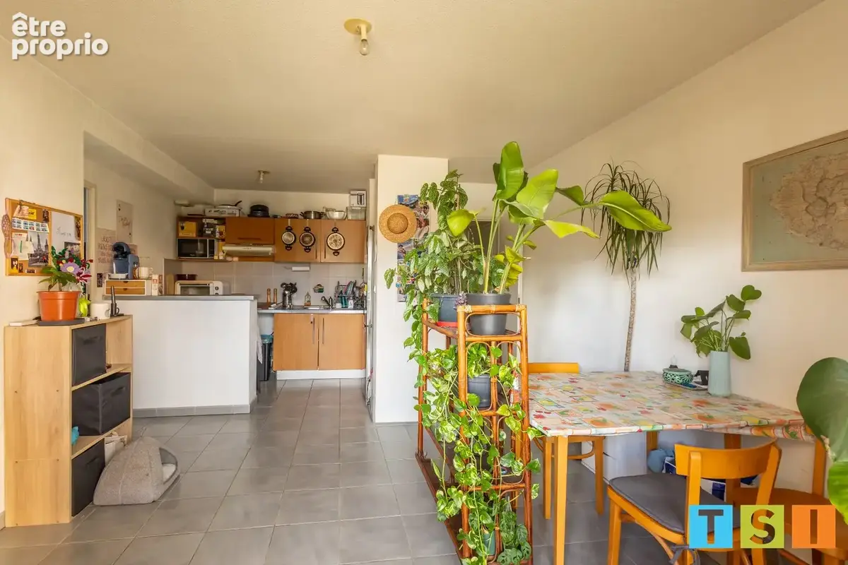 Martres-tolosane  t3 avec terrasse, piscine et parking  idéal investisseur ! - photo 1