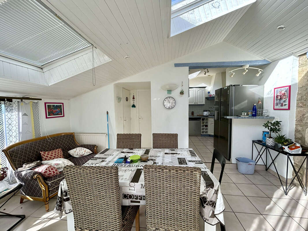 Maison à LA FEUILLEE