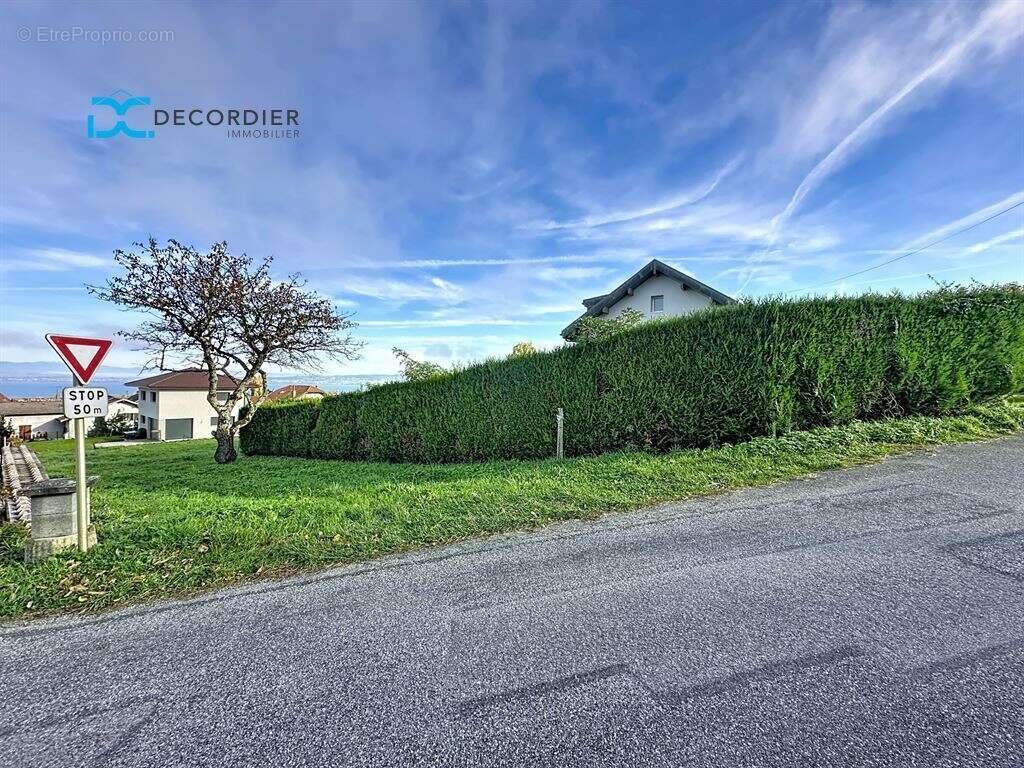 Terrain à PUBLIER