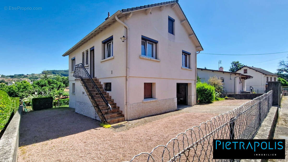 Maison à CHAUFFAILLES