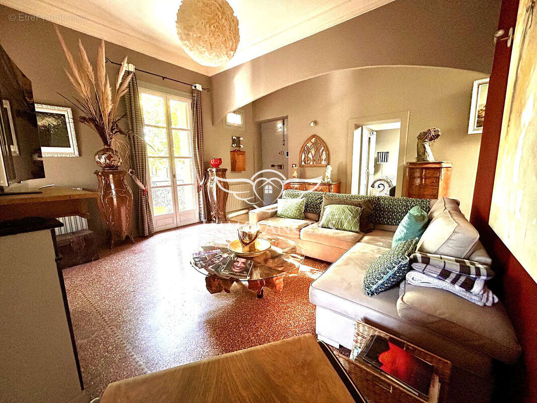 Maison à LES MATELLES