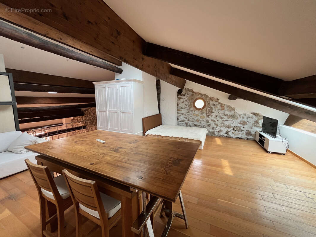Appartement à VILLEFRANCHE-SUR-MER