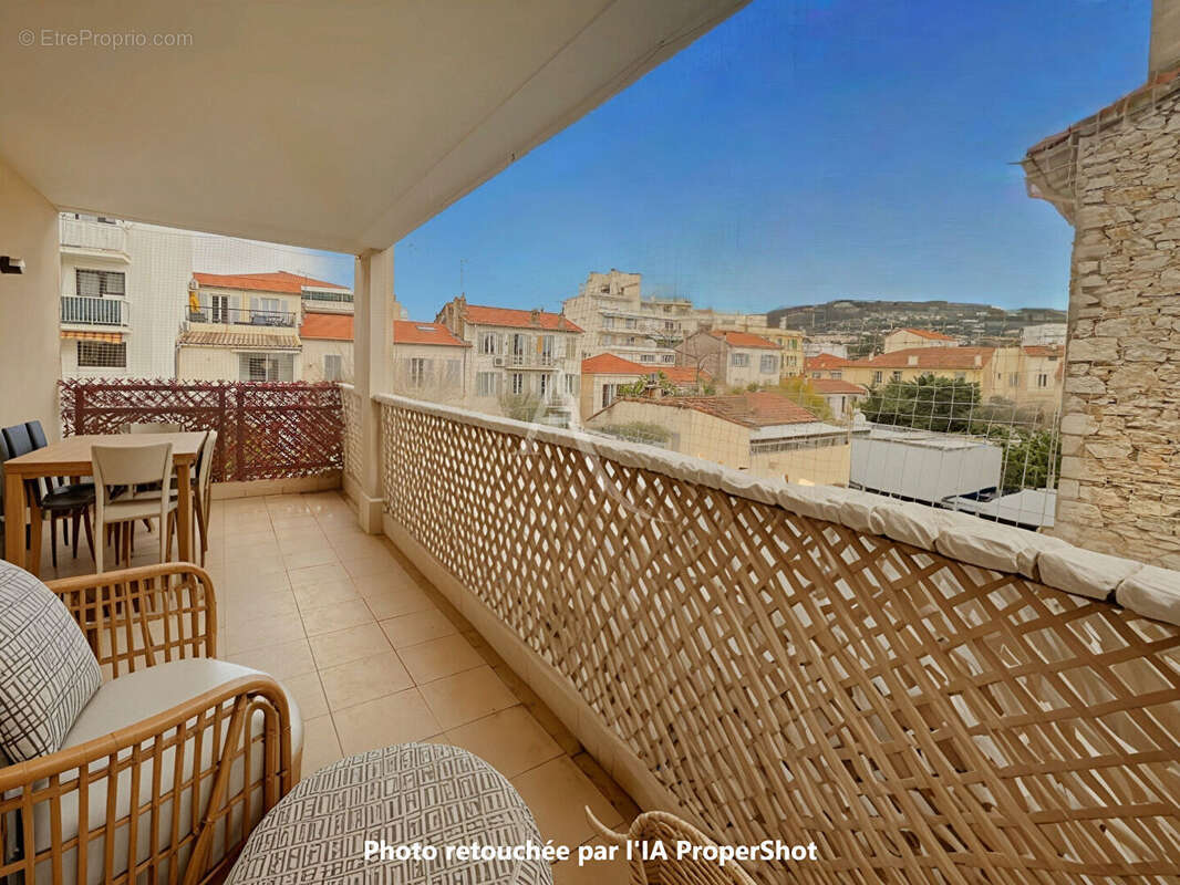 Appartement à CANNES