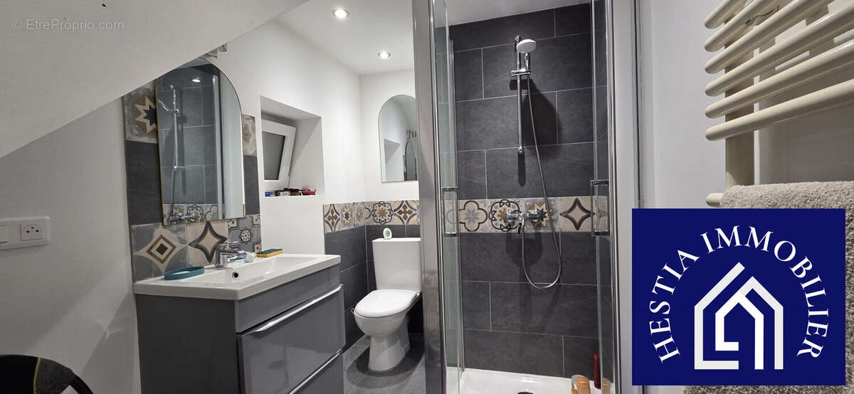 Maison 103 m² à La Roche-En-Brenil  - photo 5
