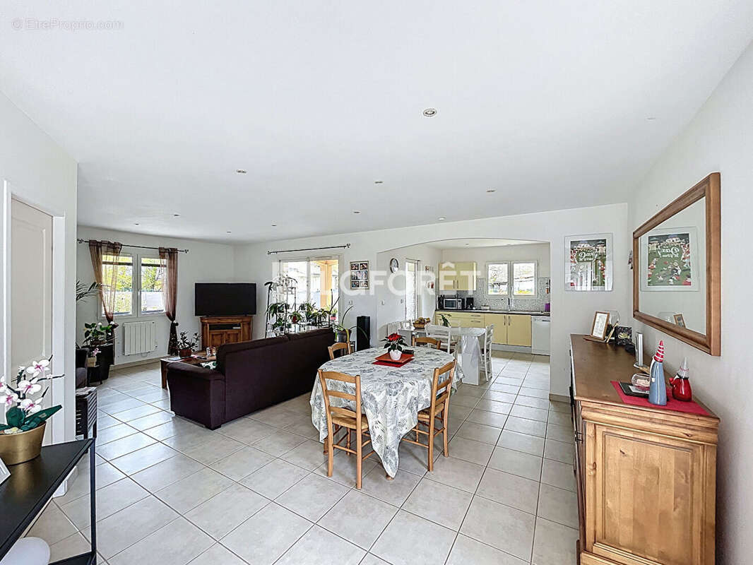 Maison à CASTELSARRASIN