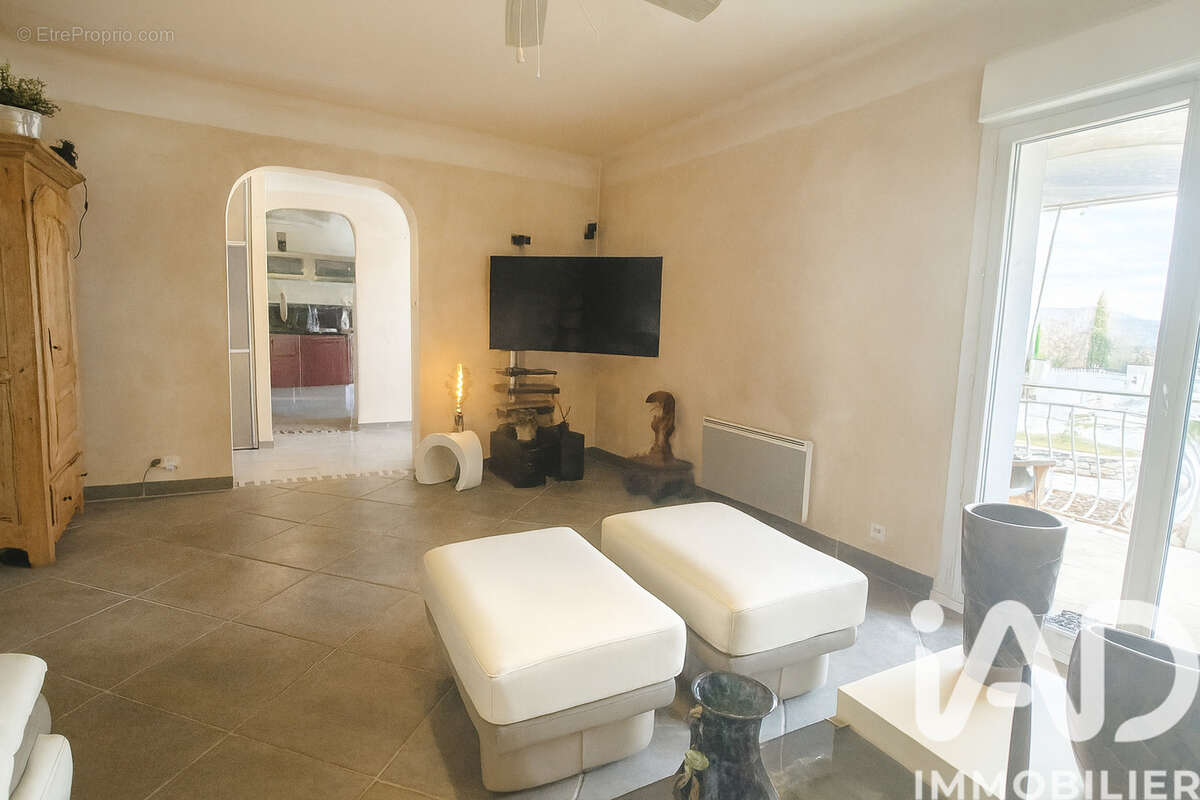 Photo 3 - Maison à GAREOULT