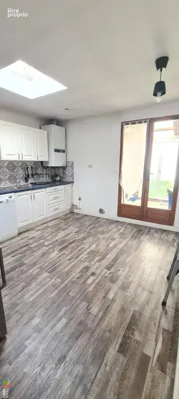 A vendre maison 4 chambres de 102m2 à Roubaix - photo 2