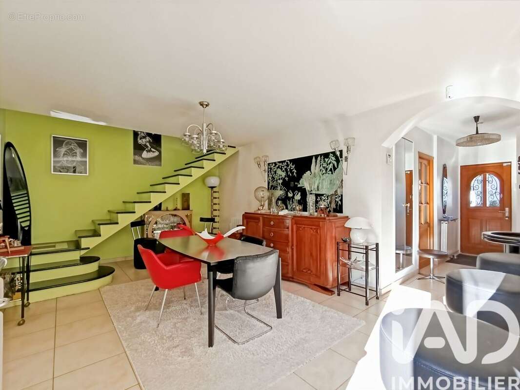 Maison 158 m² à Champigny-Sur-Marne  - photo 5