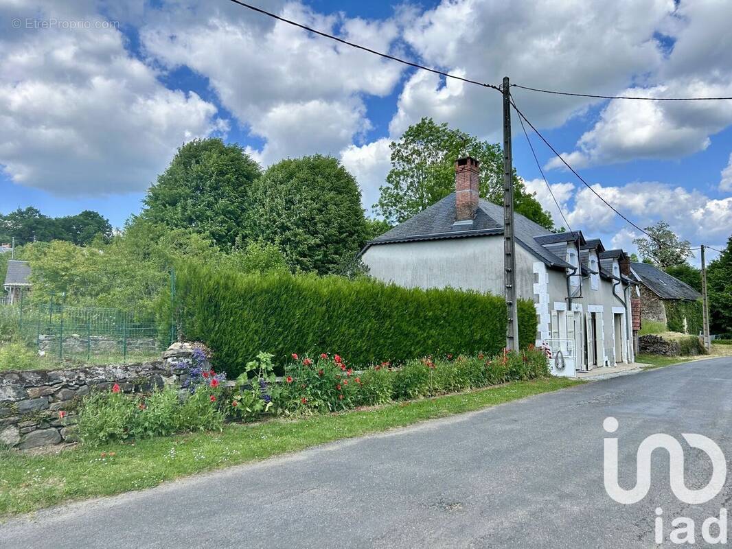 Photo 1 - Maison à CHAMBOULIVE