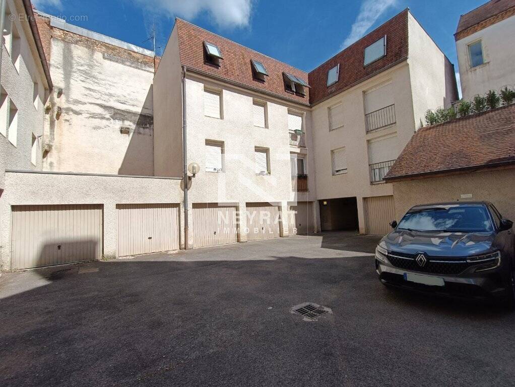 Appartement à AUXONNE