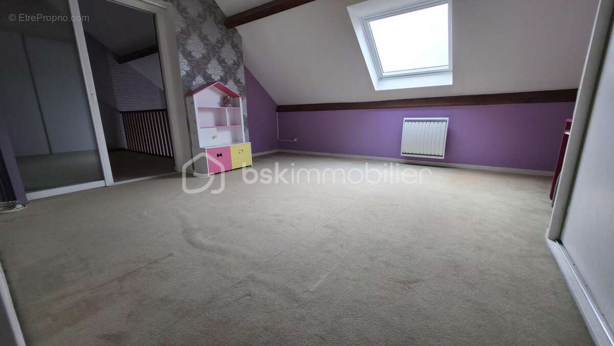 Appartement à COMBS-LA-VILLE