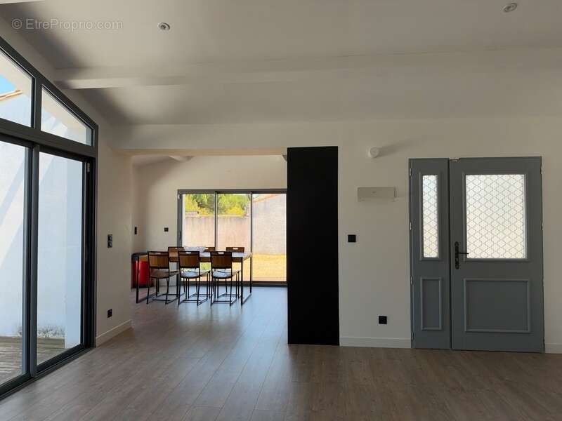 Maison à LA COUARDE-SUR-MER