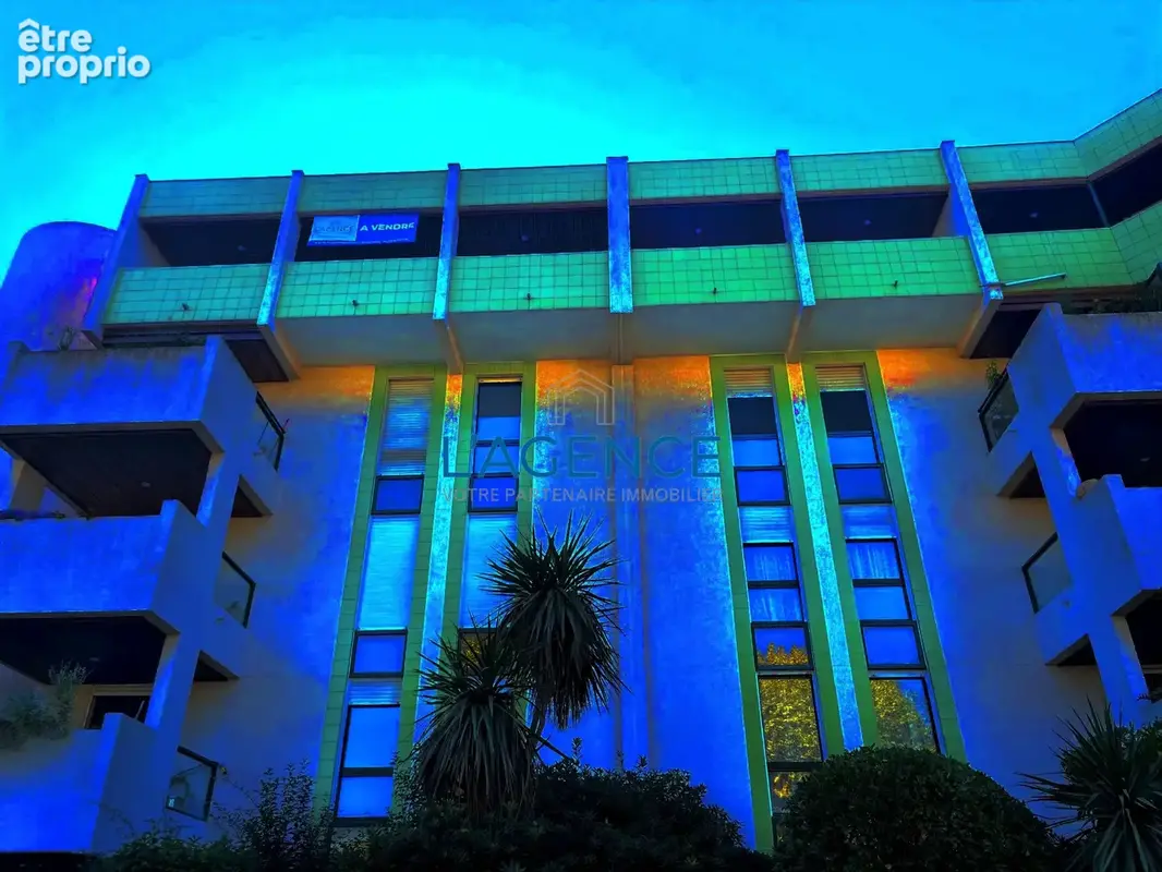 Appartement T4 de 85m2 en dernier étage avec terrasses, garage double, parking, cave - photo 6
