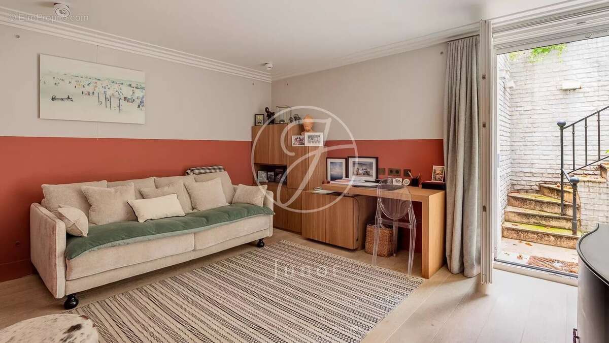 Appartement à PARIS-6E
