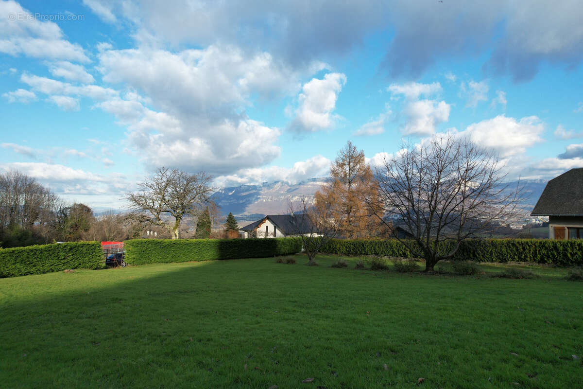 Terrain à CHAMBERY